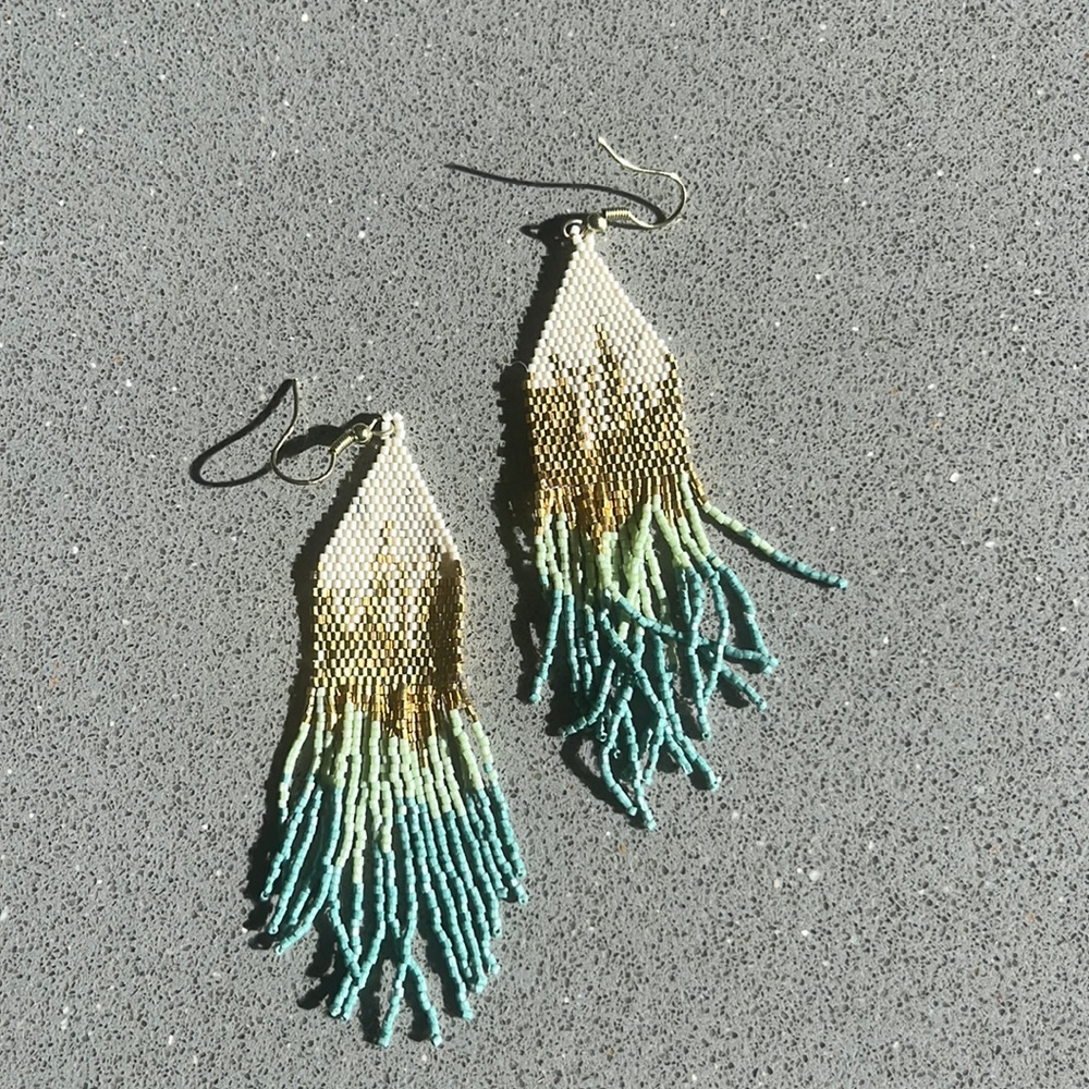 BEAUTIFUL SPARKLY EARRINGS!! from INK & ALLOY